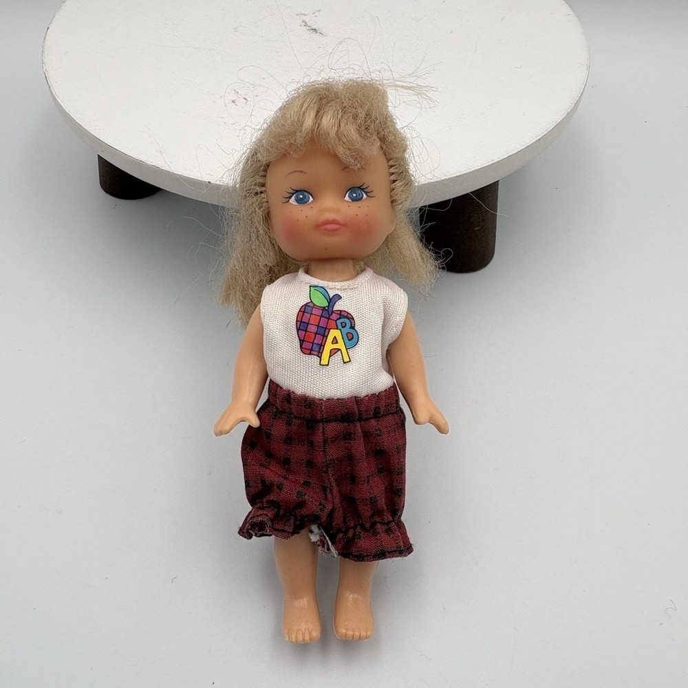 Vintage Barbie 1976 Kelly Doll Blonde Hair Blue Eyes Mattel ABC outfit 4"